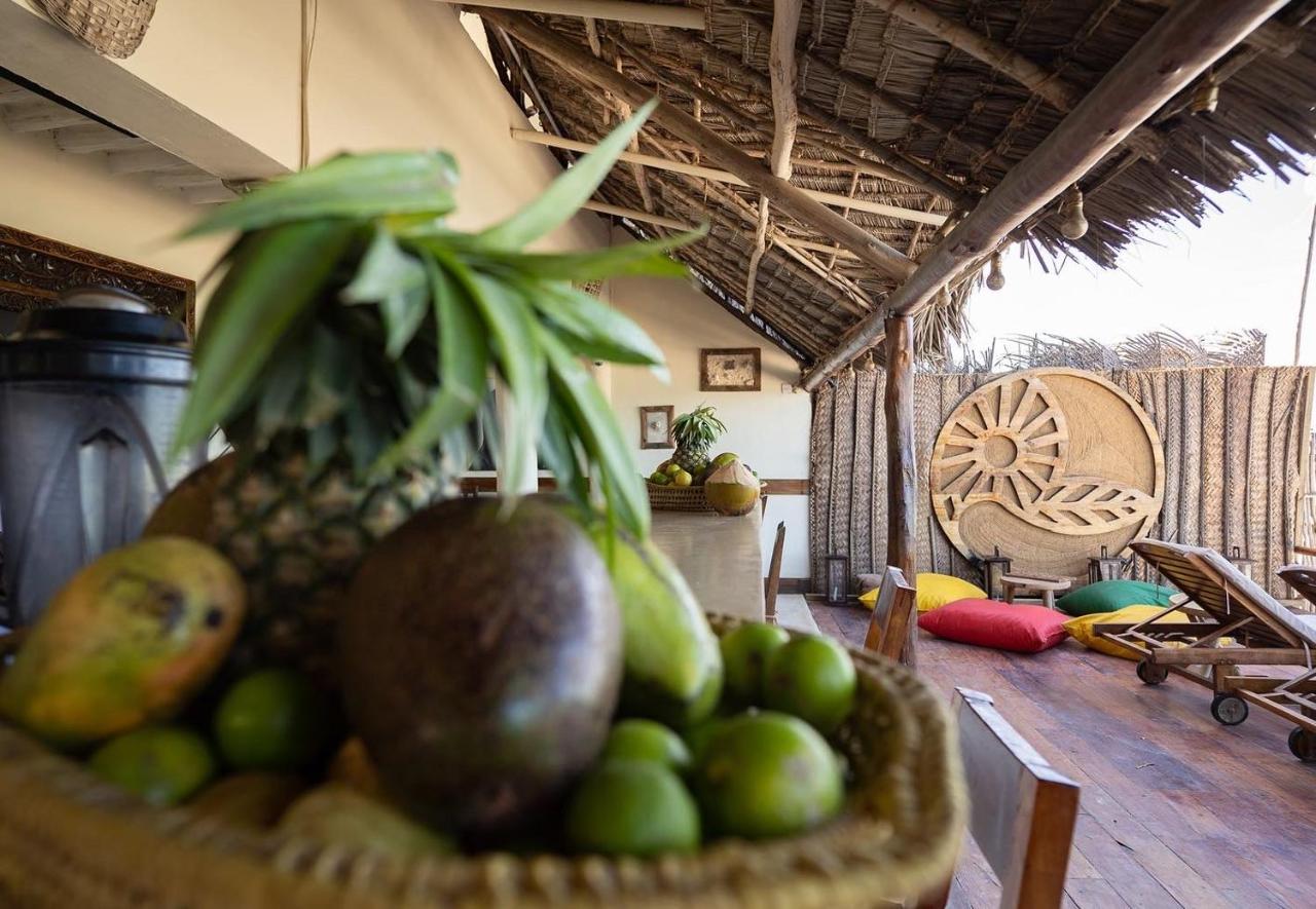 Sunrise Bed & Breakfast Jambiani  Bagian luar foto