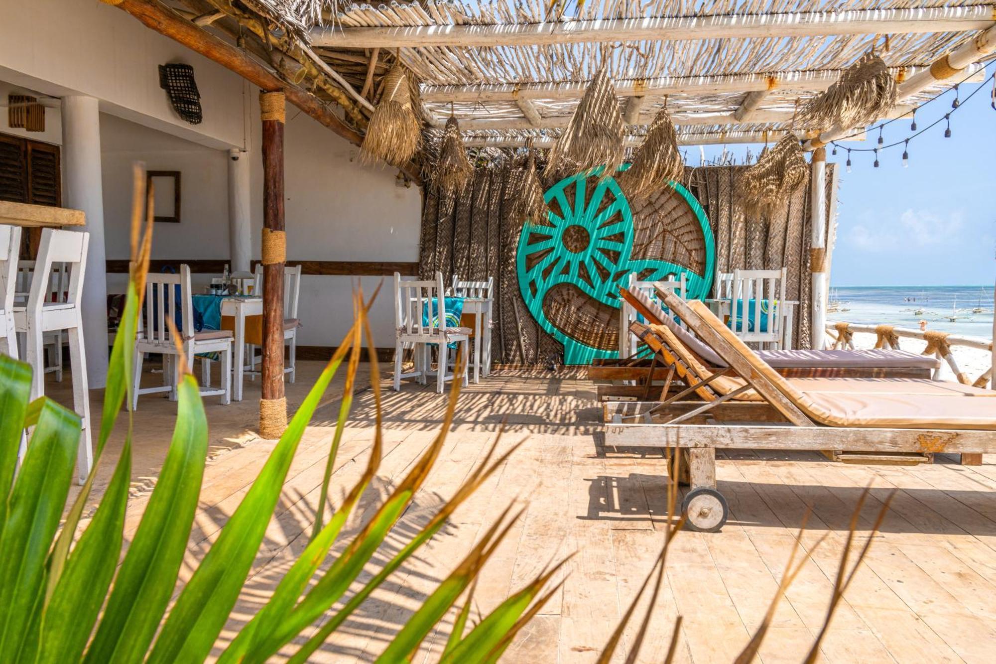 Sunrise Bed & Breakfast Jambiani  Bagian luar foto