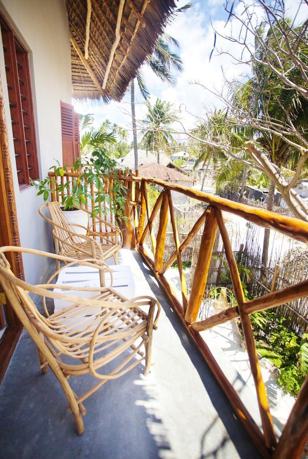 Sunrise Bed & Breakfast Jambiani  Bagian luar foto