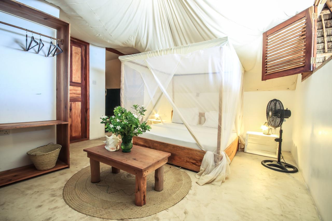 Sunrise Bed & Breakfast Jambiani  Bagian luar foto